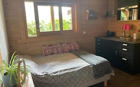 Studio 1 Piece Situe Dans Un Chalet